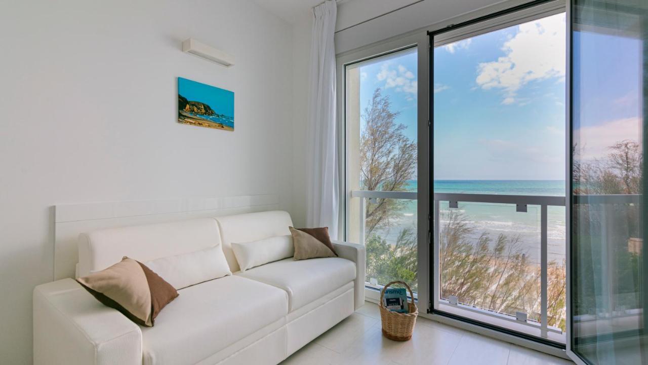 Rivazzurra Homes - C Termoli Bagian luar foto