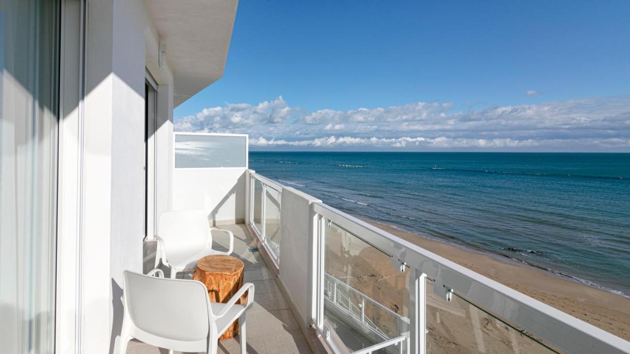 Rivazzurra Homes - C Termoli Bagian luar foto