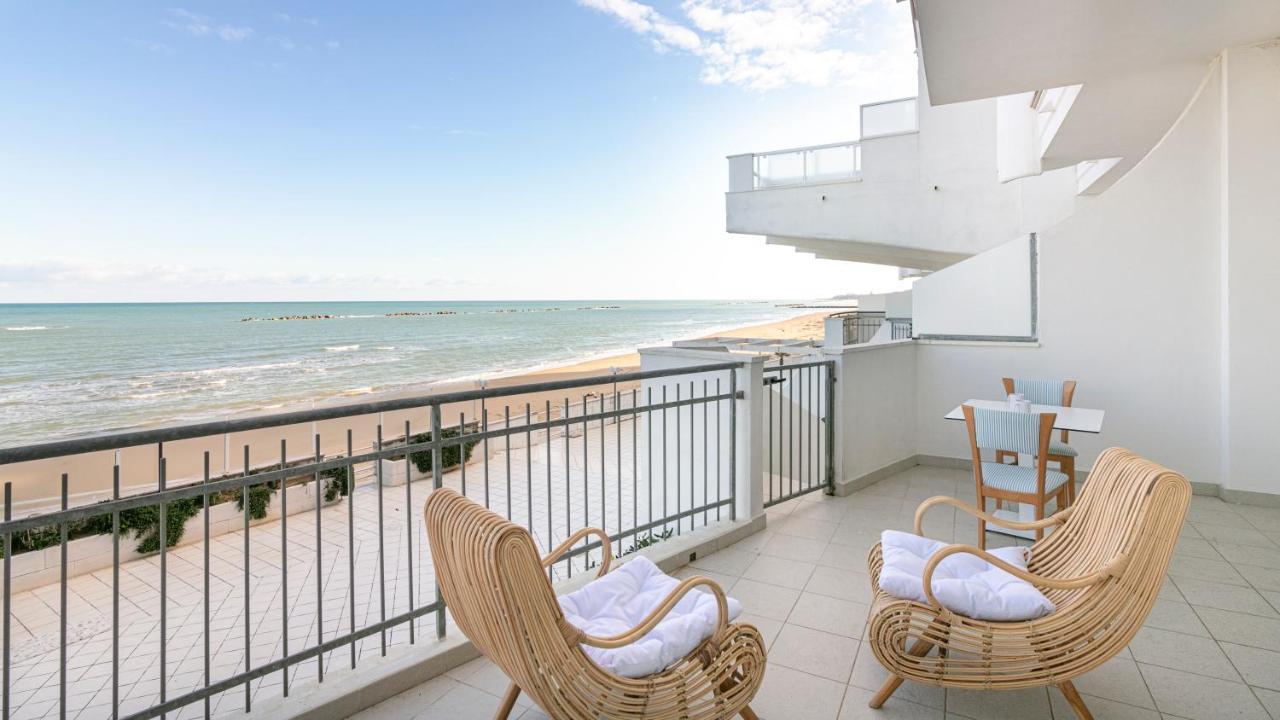 Rivazzurra Homes - C Termoli Bagian luar foto